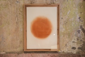 Tierra Roja en Salón ACME, imágenes por Alum Galvez